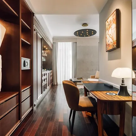 Mythic Sana Downtown Ξενοδοχείο 5*