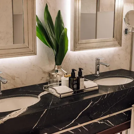 Mythic Sana Downtown Ξενοδοχείο