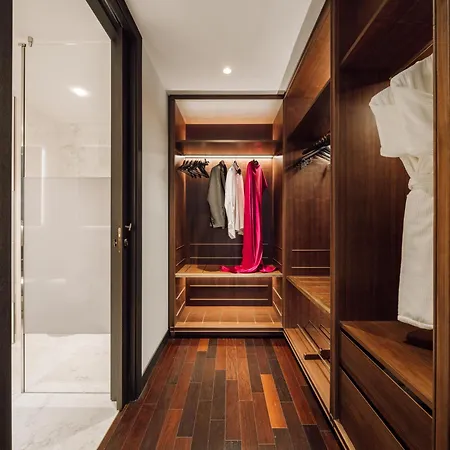 Mythic Sana Downtown Ξενοδοχείο