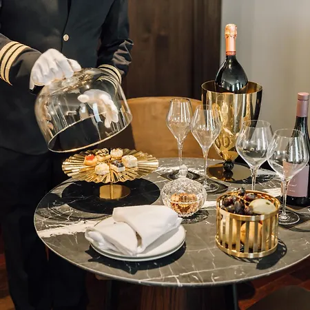 Mythic Sana Downtown Ξενοδοχείο