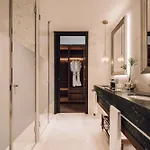 Hotel Mythic Sana Downtown
