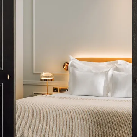 Mythic Sana Downtown 5*